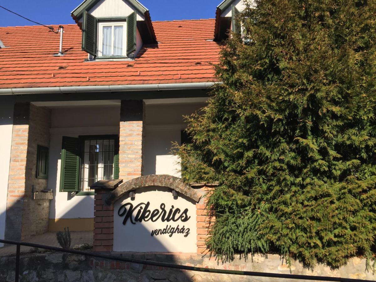 Kikerics Vendeghaz Bed & Breakfast Villány Exterior photo